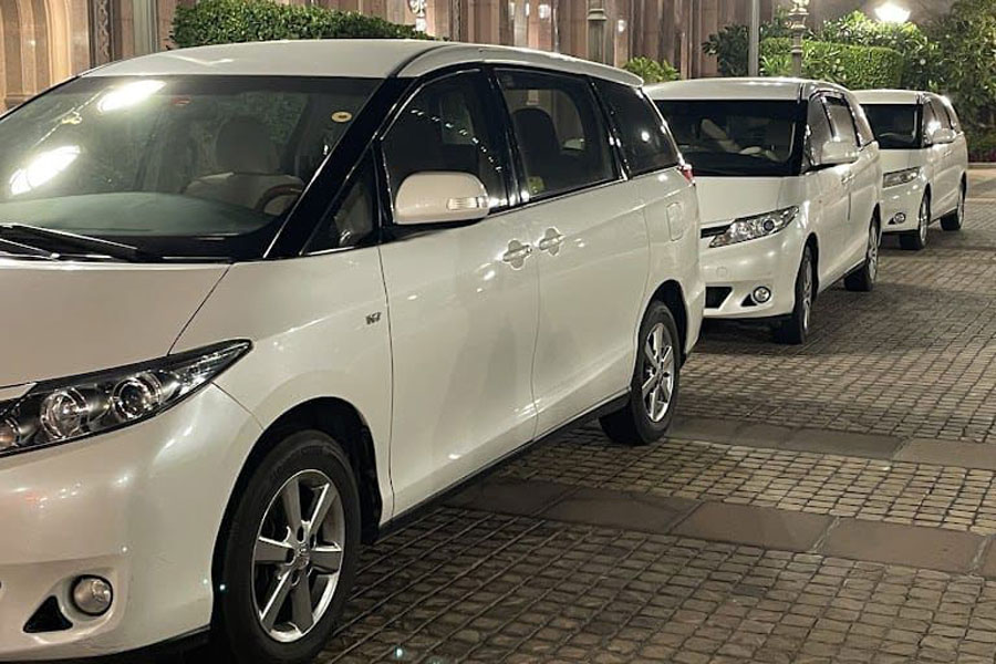toyota previa cars in a group