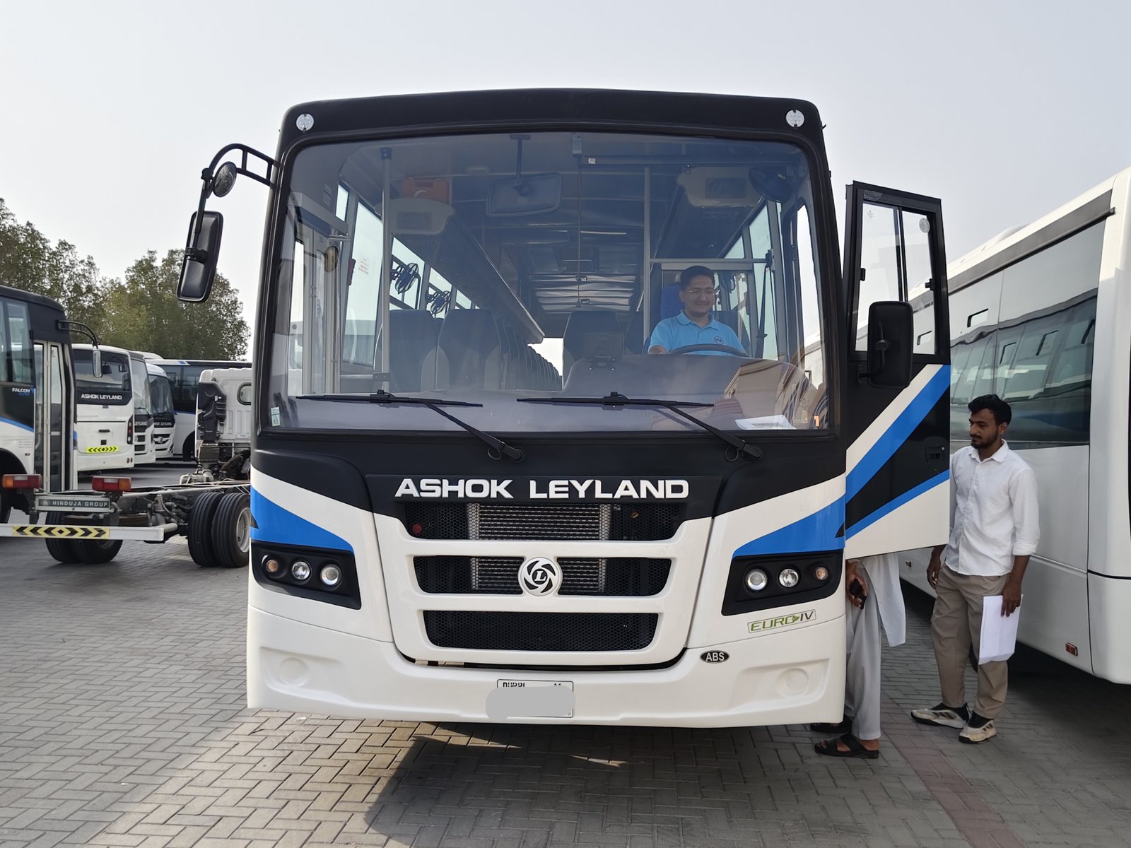 ashok leyland 70 seater bus rental dubai