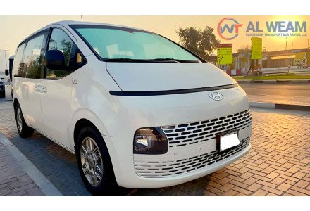 8 Seater Car Rental Dubai with Driver